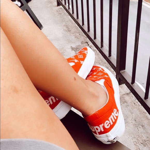 Custom Louis Vuitton x Supreme inspired Vans - Picture 2 of 4